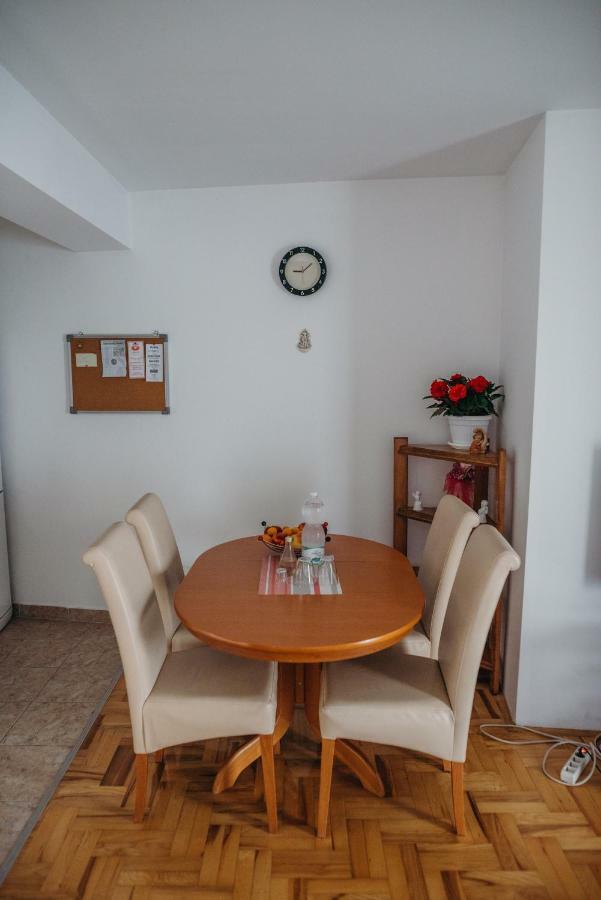 Apartman JOKA Ðakovo Bagian luar foto